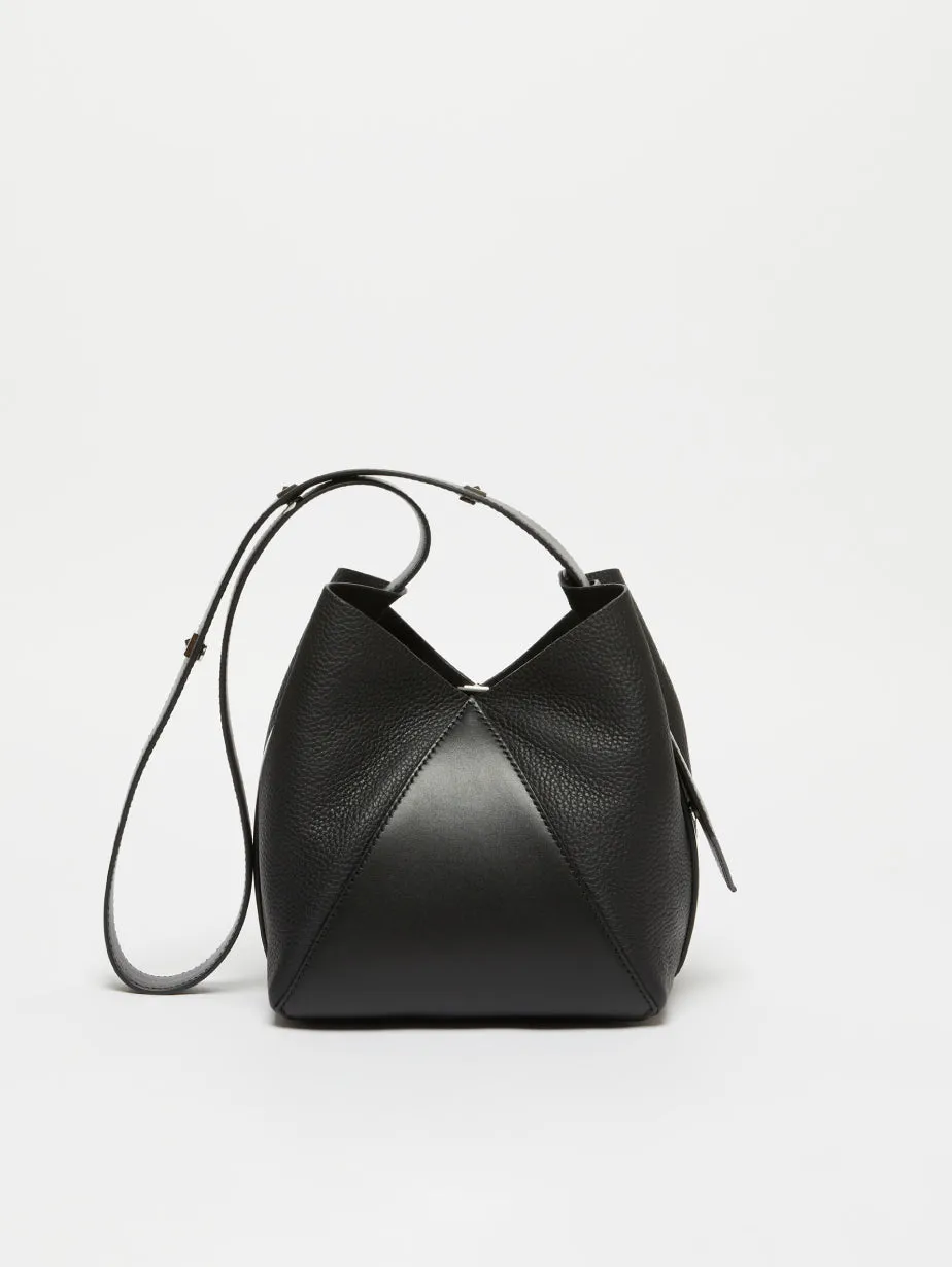 Black Deer Print Bucket Bag