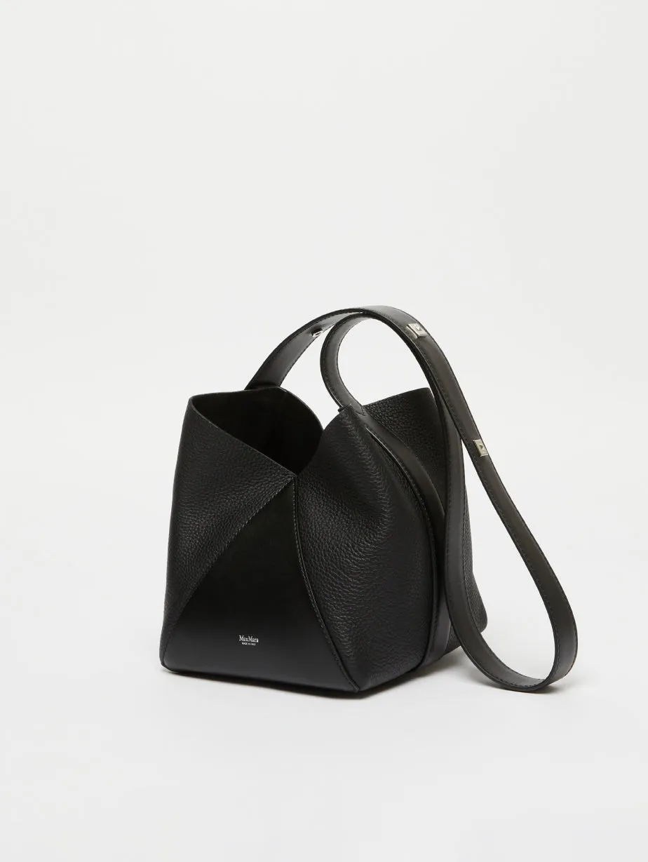 Black Deer Print Bucket Bag