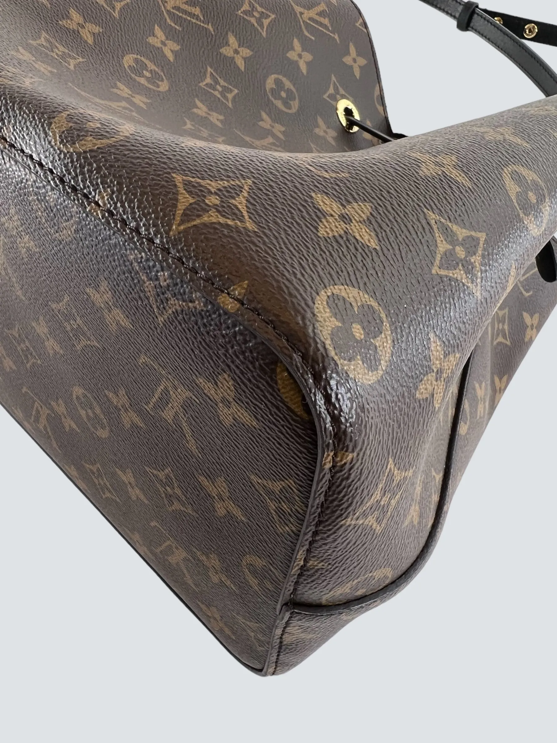 Louis Vuitton Monogram Canvas NéoNoé Bucket Bag