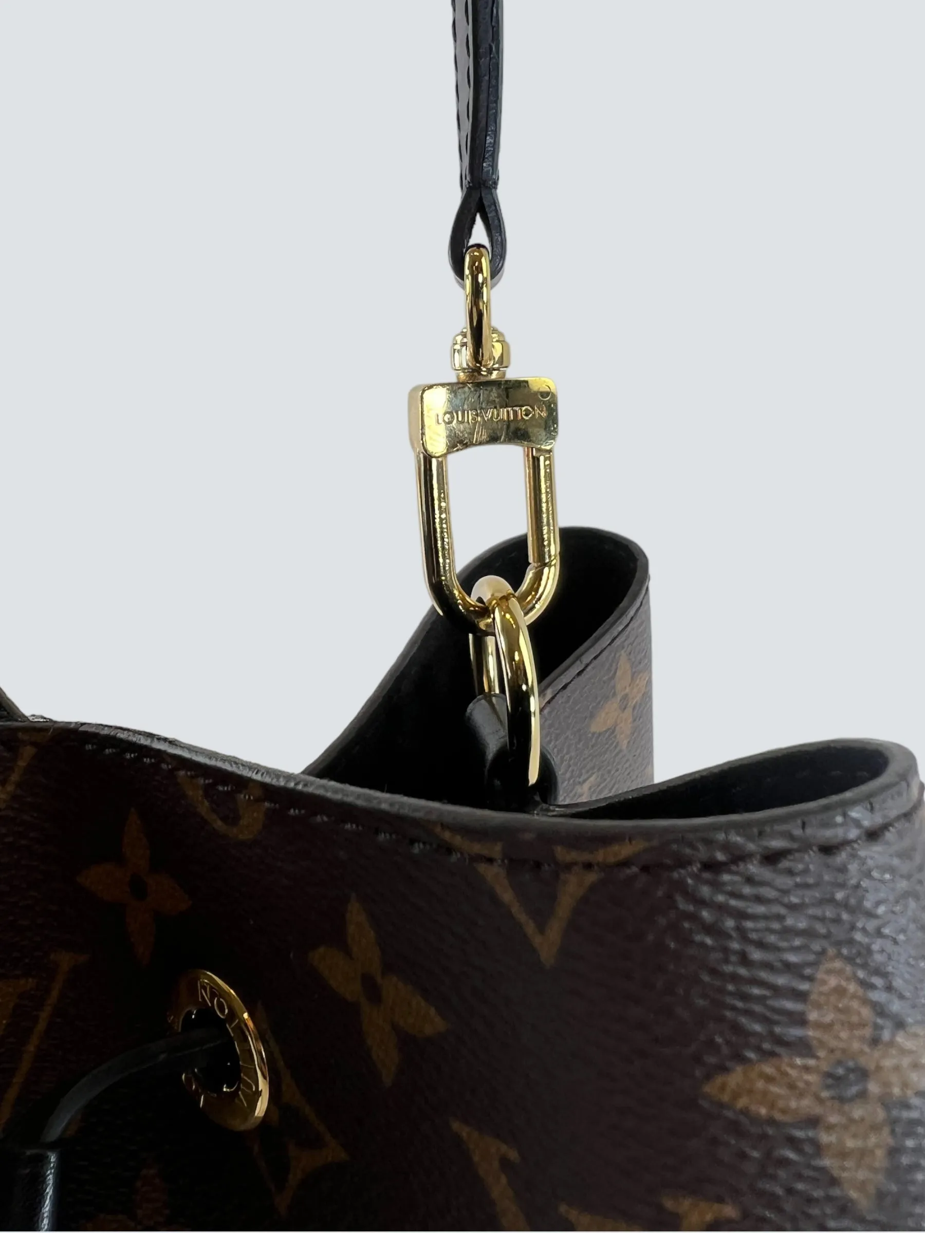 Louis Vuitton Monogram Canvas NéoNoé Bucket Bag