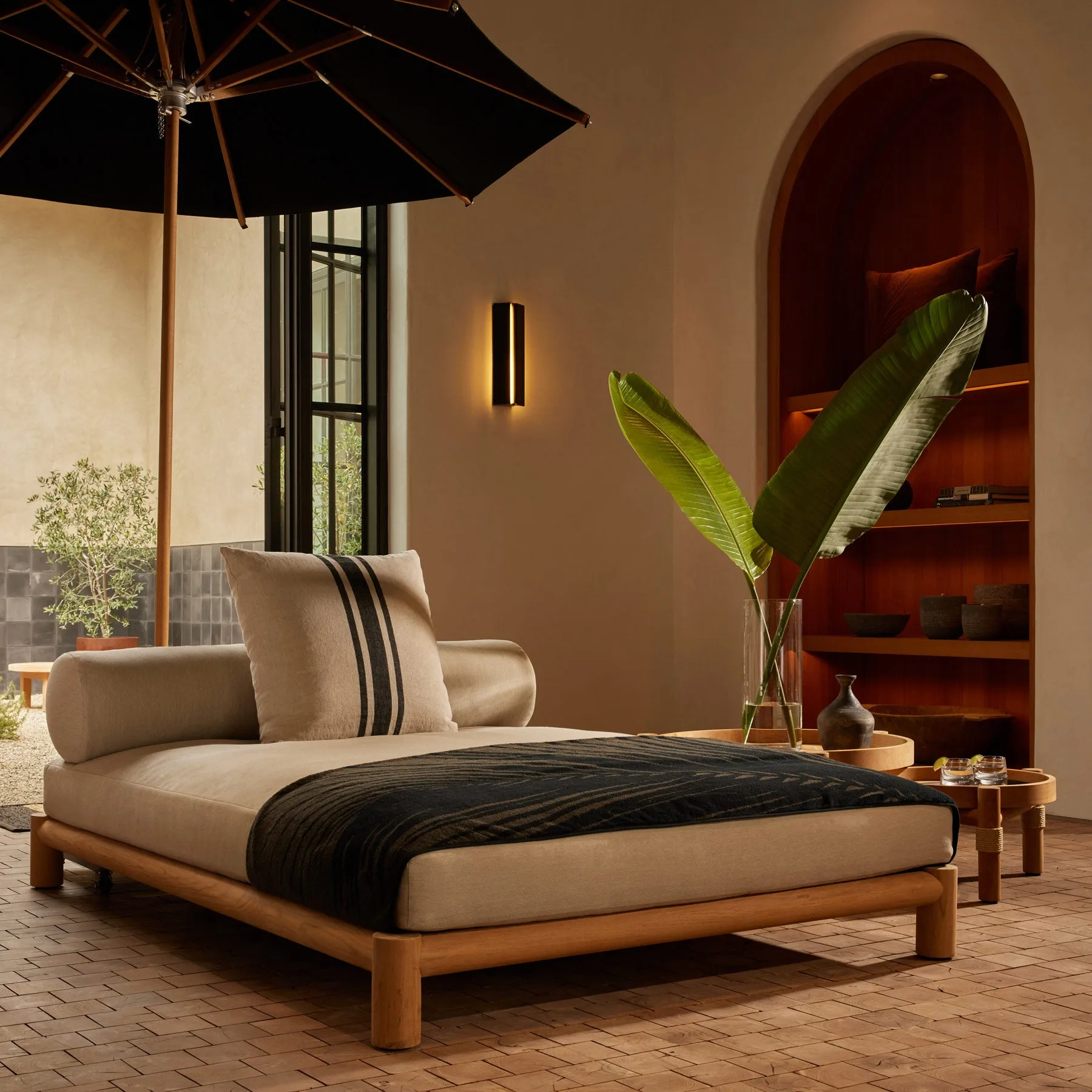 Punta Mita Daybed - Teak