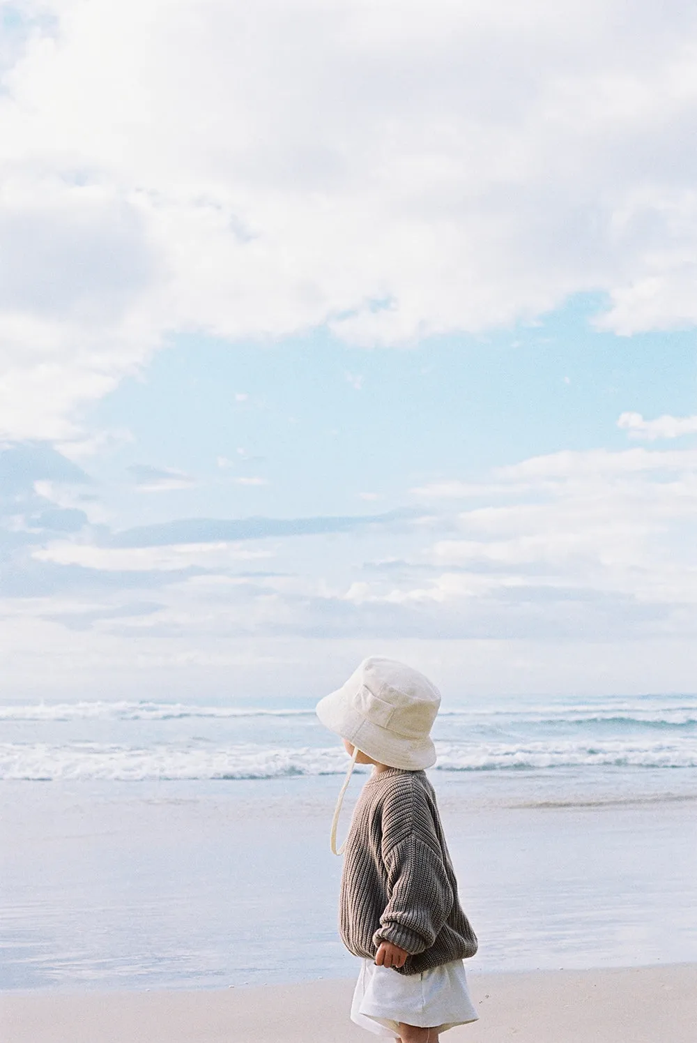 Wave Bucket - Beige Terry - Kids