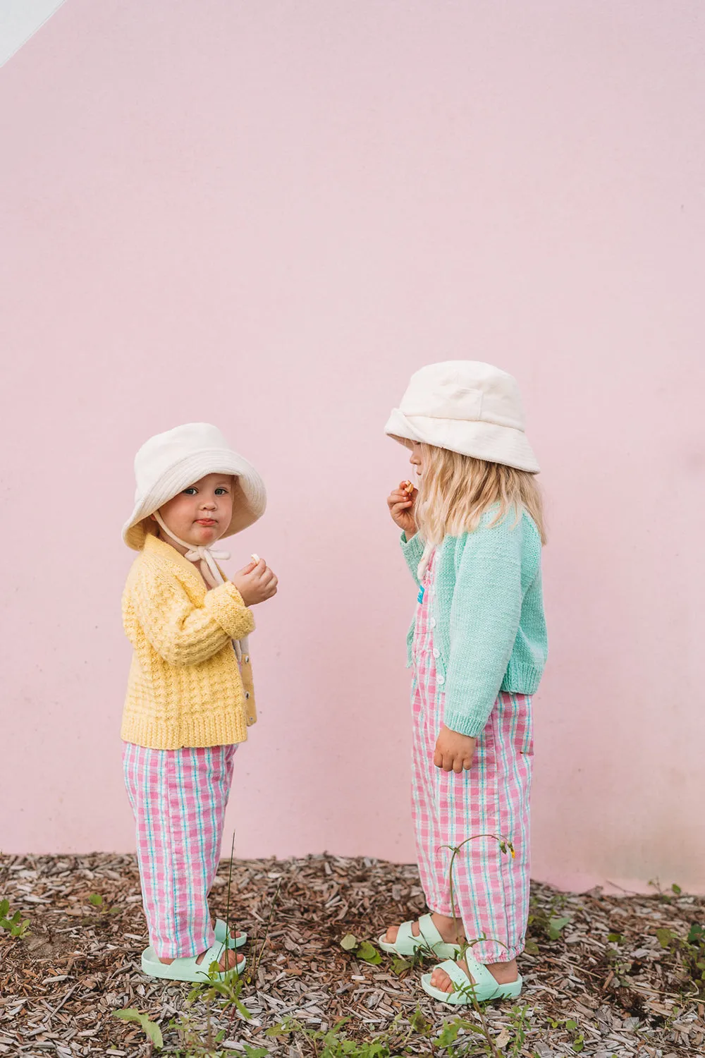 Wave Bucket - Beige Terry - Kids